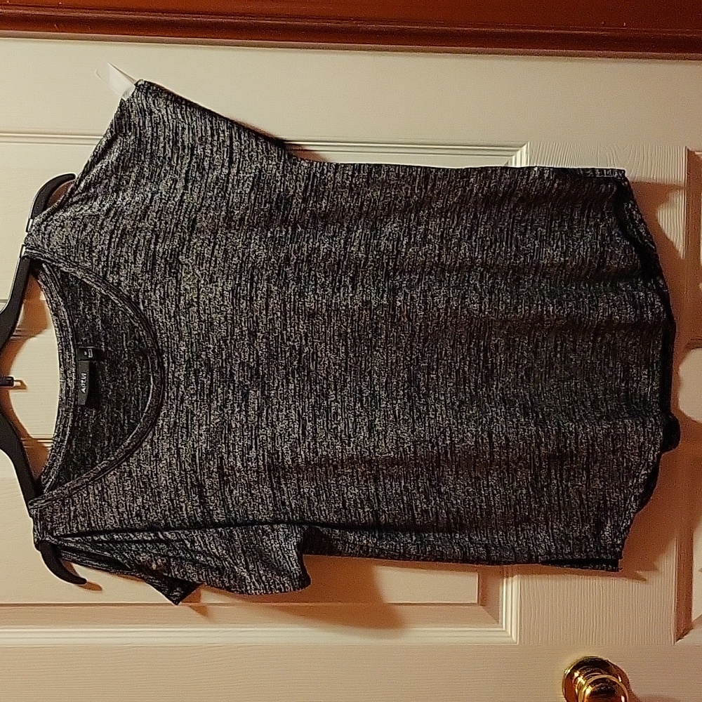Apt.9 Women's Heathered Cold Shoulder Top Size Large